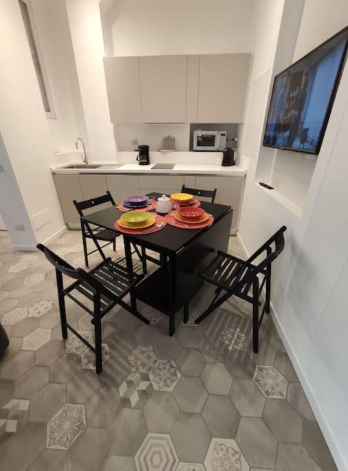 Nella Movida Di Isola-porta Nuova Appartement